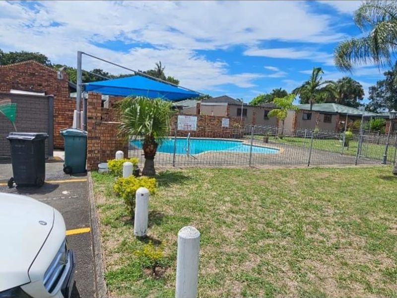 2 Bedroom Townhouse For Sale in Birdswood - Photo 2