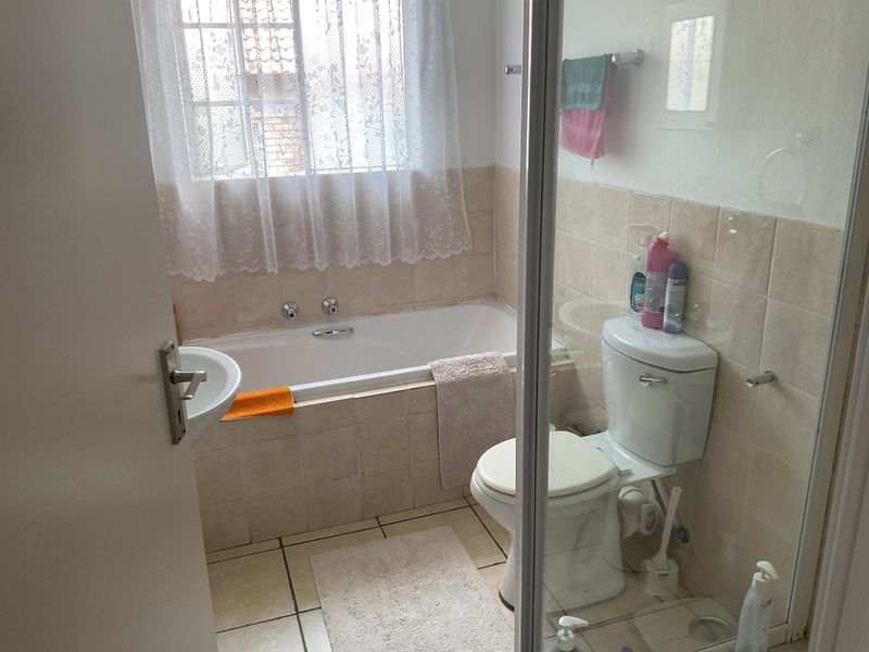 Townhouse For Sale In Centurion - Photo 8