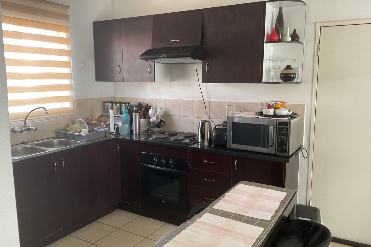 Townhouse For Sale In Centurion - Photo 4