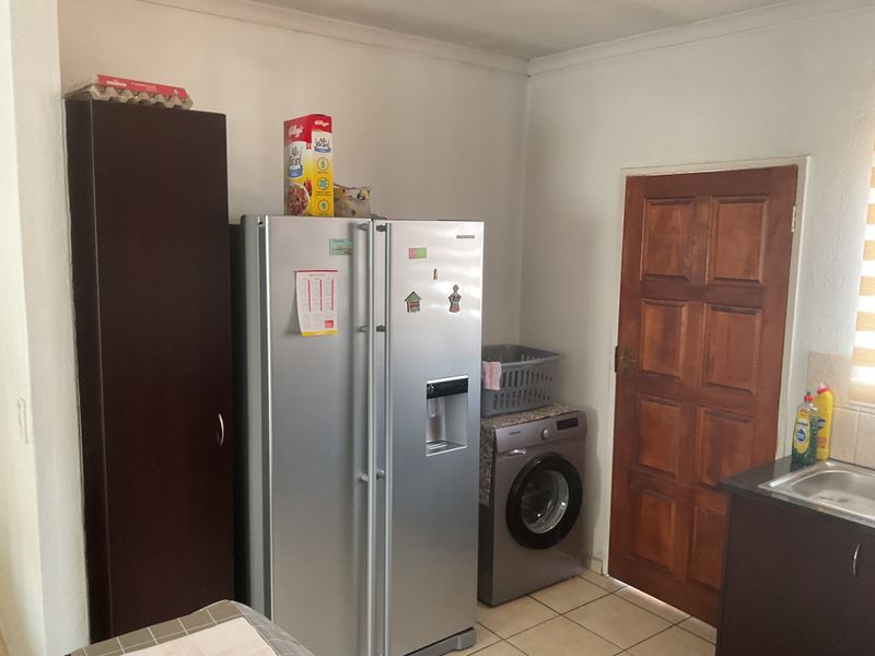Townhouse For Sale In Centurion - Photo 5