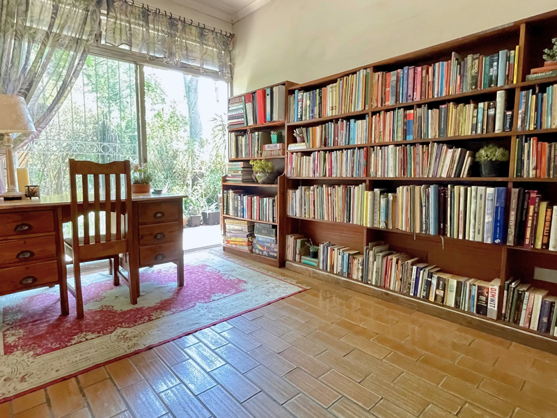 Elegant 4-Bedroom Home with Flatlet & Pool in Bramley Park - Photo 6