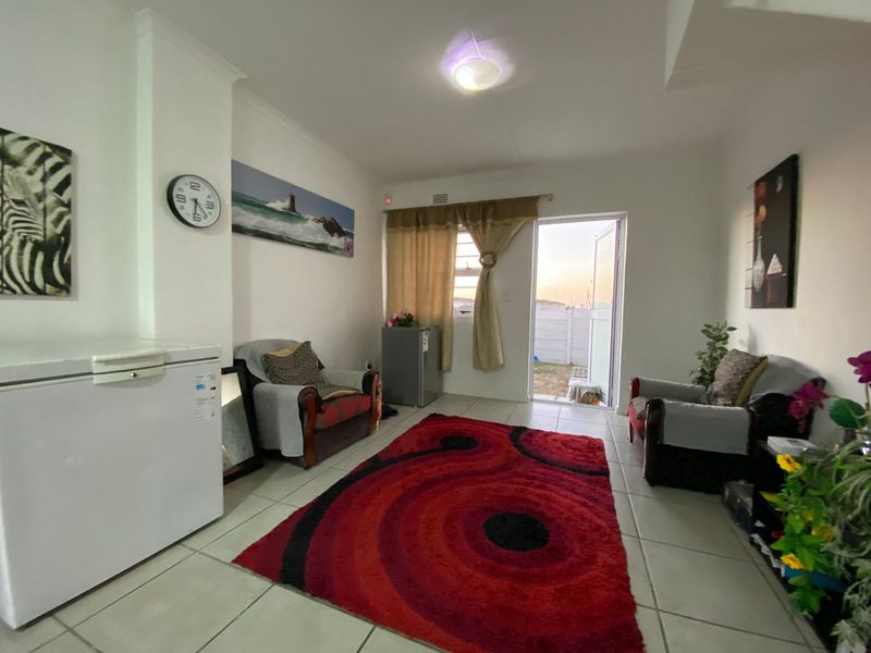 2 BEDROOM DUPLEX FOR RENT IN BARDALE VILLAGE PHASE 3 - Photo 4