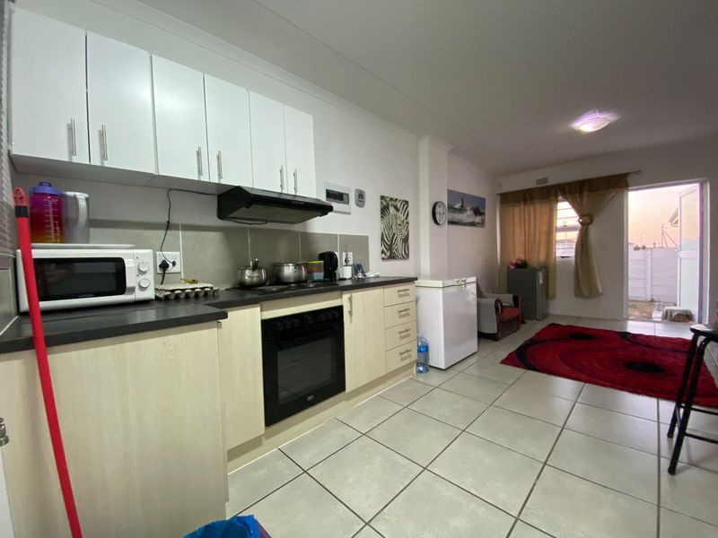 2 BEDROOM DUPLEX FOR RENT IN BARDALE VILLAGE PHASE 3 - Photo 10