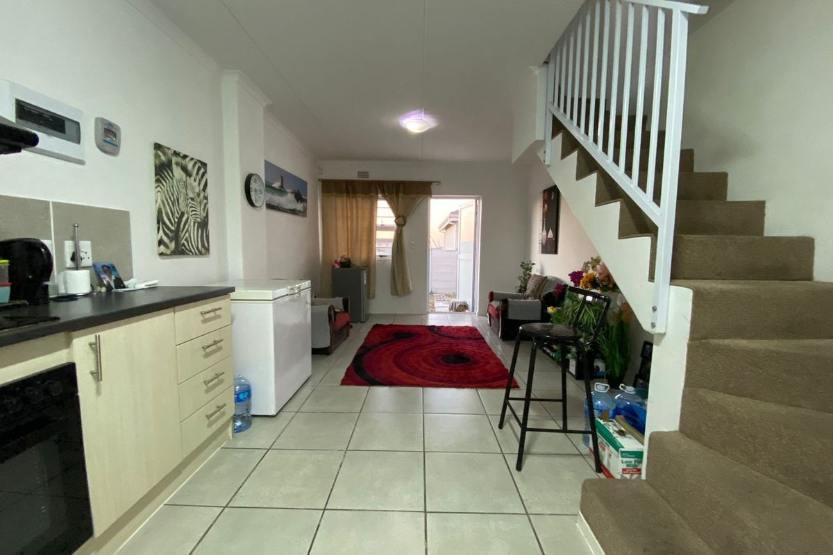 2 BEDROOM DUPLEX FOR RENT IN BARDALE VILLAGE PHASE 3 - Photo 2