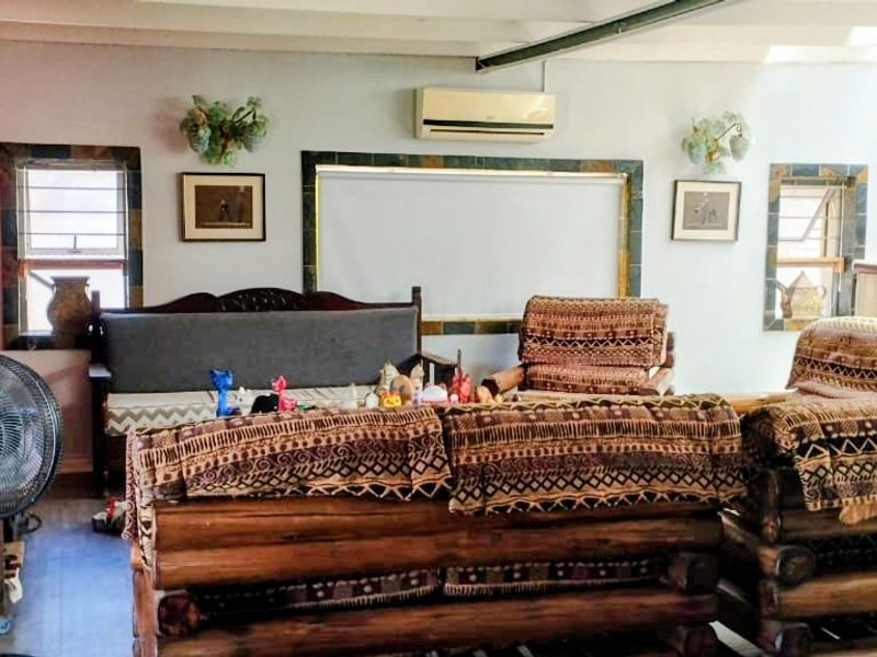 Spacious home  close to the beach - Photo 8