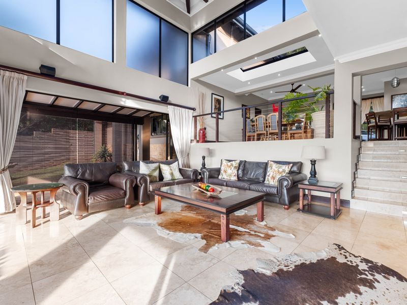 Bush Lodge-Inspired Luxury Home with Flatlet in Simbithi Eco Estate - Photo 6
