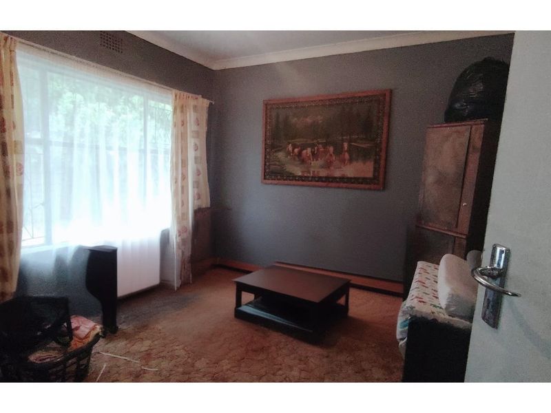 YOUR DREAM FAMILY HOME AWAITS IN SASOLBURG - Photo 4