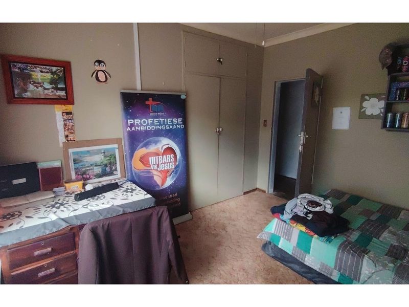 YOUR DREAM FAMILY HOME AWAITS IN SASOLBURG - Photo 10