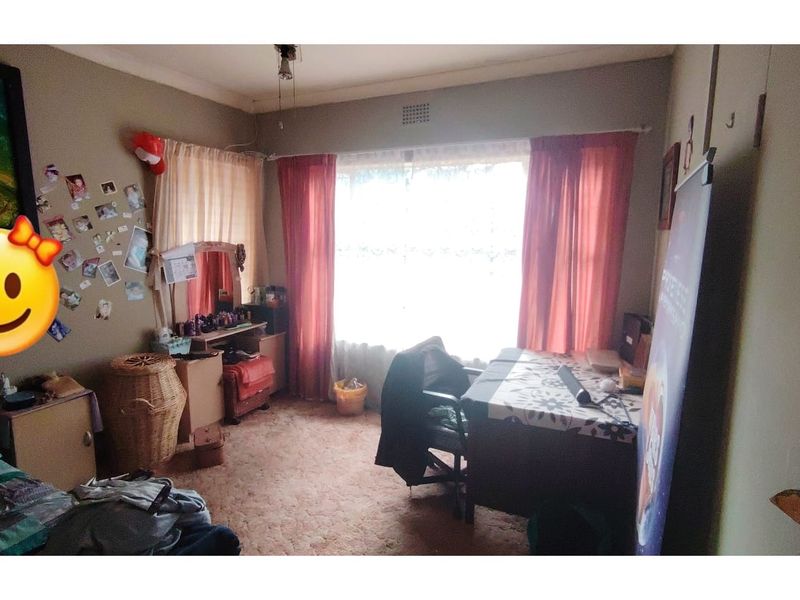 YOUR DREAM FAMILY HOME AWAITS IN SASOLBURG - Photo 9