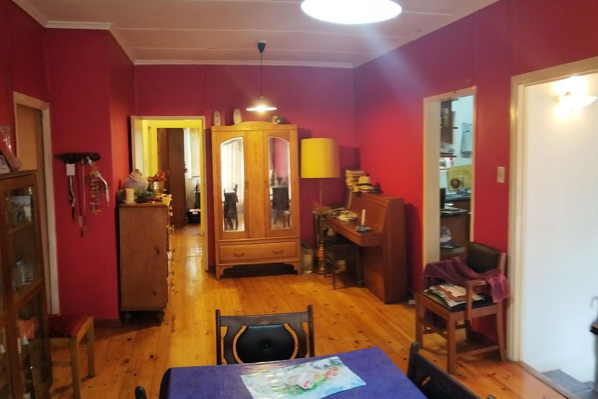 3 Bedroom Family Home for Sale in Valleisig, Uitenhage! - Photo 4