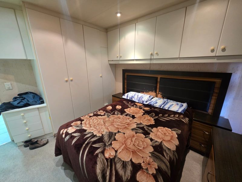 BEAUTIFUL APARTMENT FOR SALE IN VANDERBIJLPARK SW5 - Photo 4