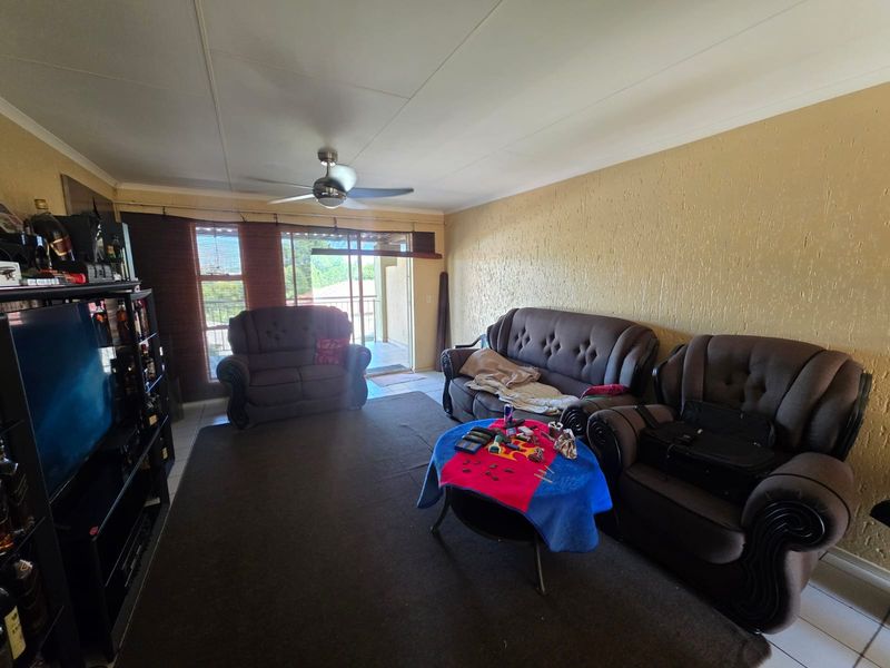 BEAUTIFUL APARTMENT FOR SALE IN VANDERBIJLPARK SW5 - Photo 10