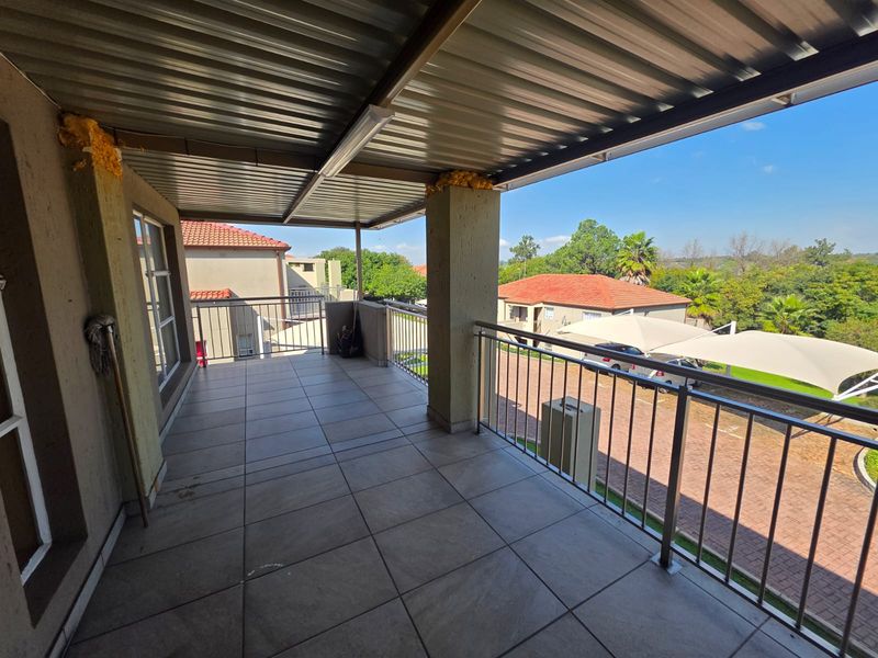 BEAUTIFUL APARTMENT FOR SALE IN VANDERBIJLPARK SW5 - Photo 6