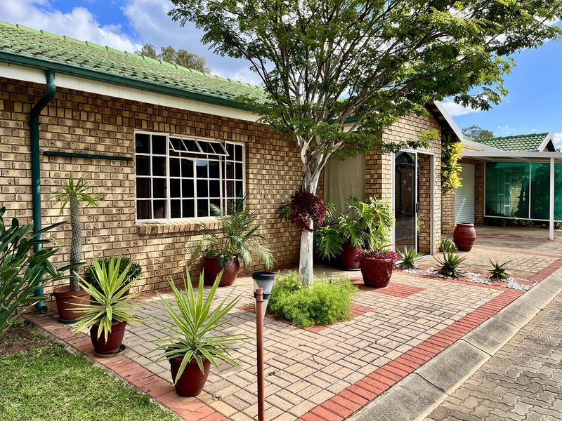 Secure 2-Bedroom Home with Modern Comforts in Caritas Village, Bela Bela - Photo 2