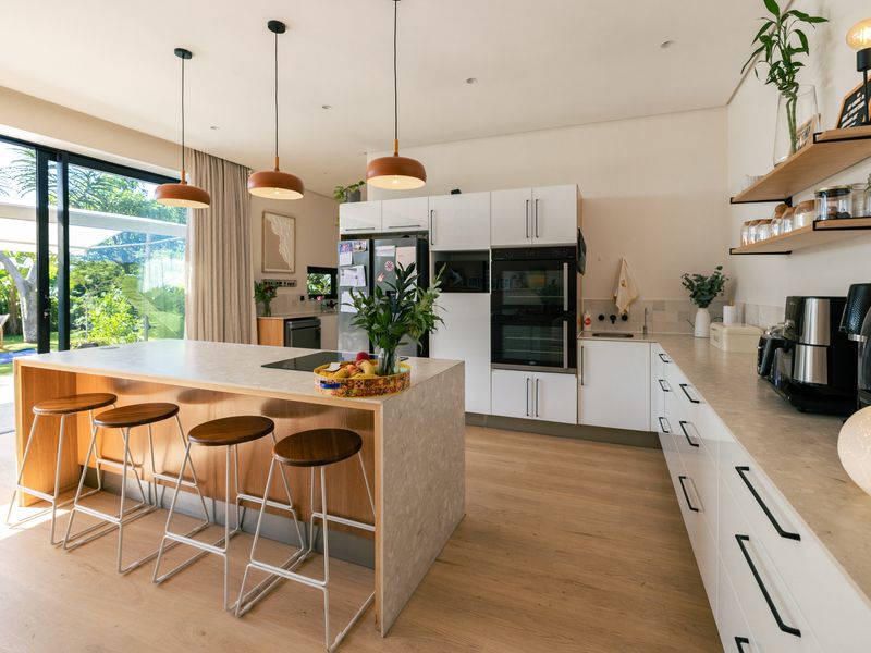 Engineered Elegance Meets Coastal Estate Living - Photo 6