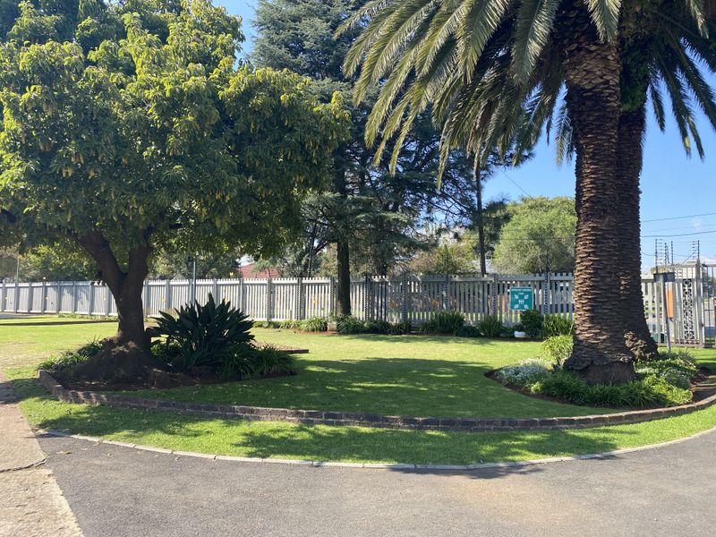 3 Bedroom Duplex In Benoni - Photo 5