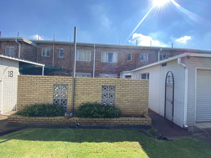 3 Bedroom Duplex In Benoni - Photo 6