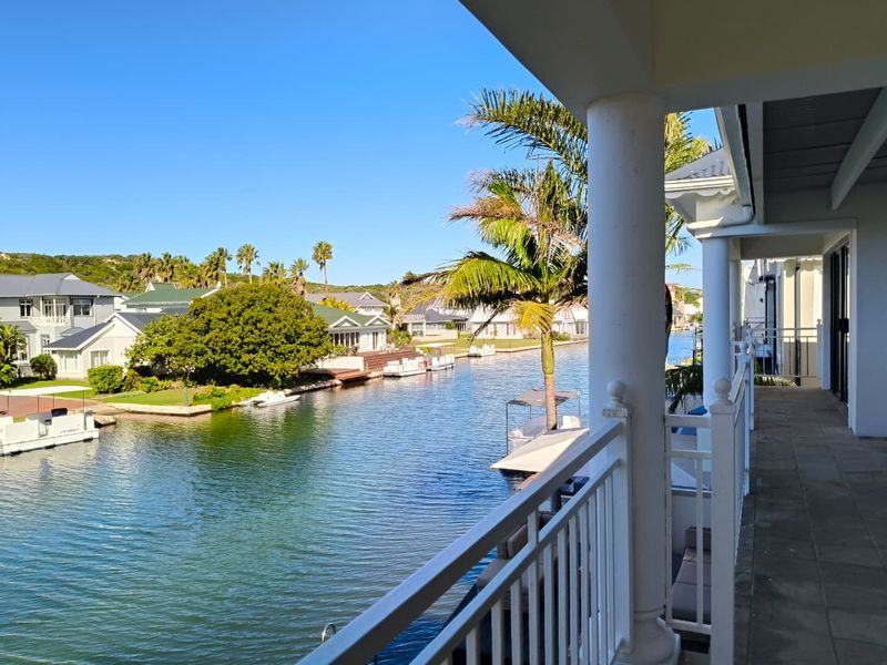 Luxury canal living - Photo 1