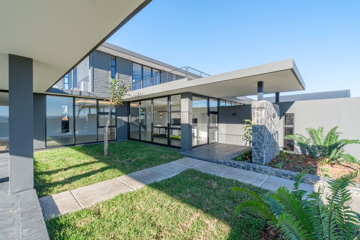 Newly Built, Modern Home in Seaton Estate - Photo 4