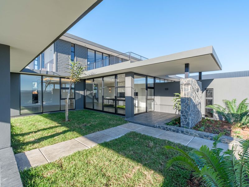 Newly Built, Modern Home in Seaton Estate - Photo 4