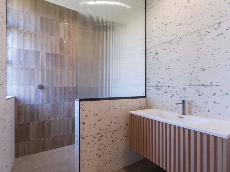 Newly Built, Modern Home in Seaton Estate - Photo 7