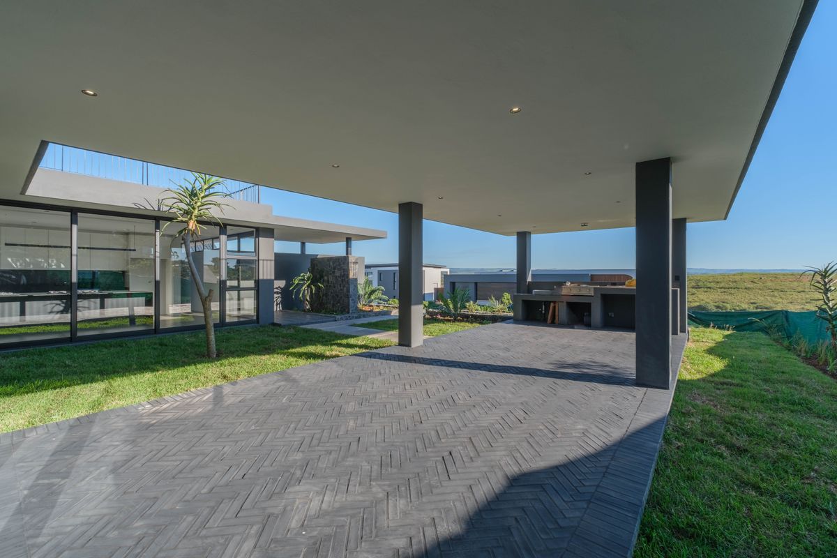 Newly Built, Modern Home in Seaton Estate - Photo 5