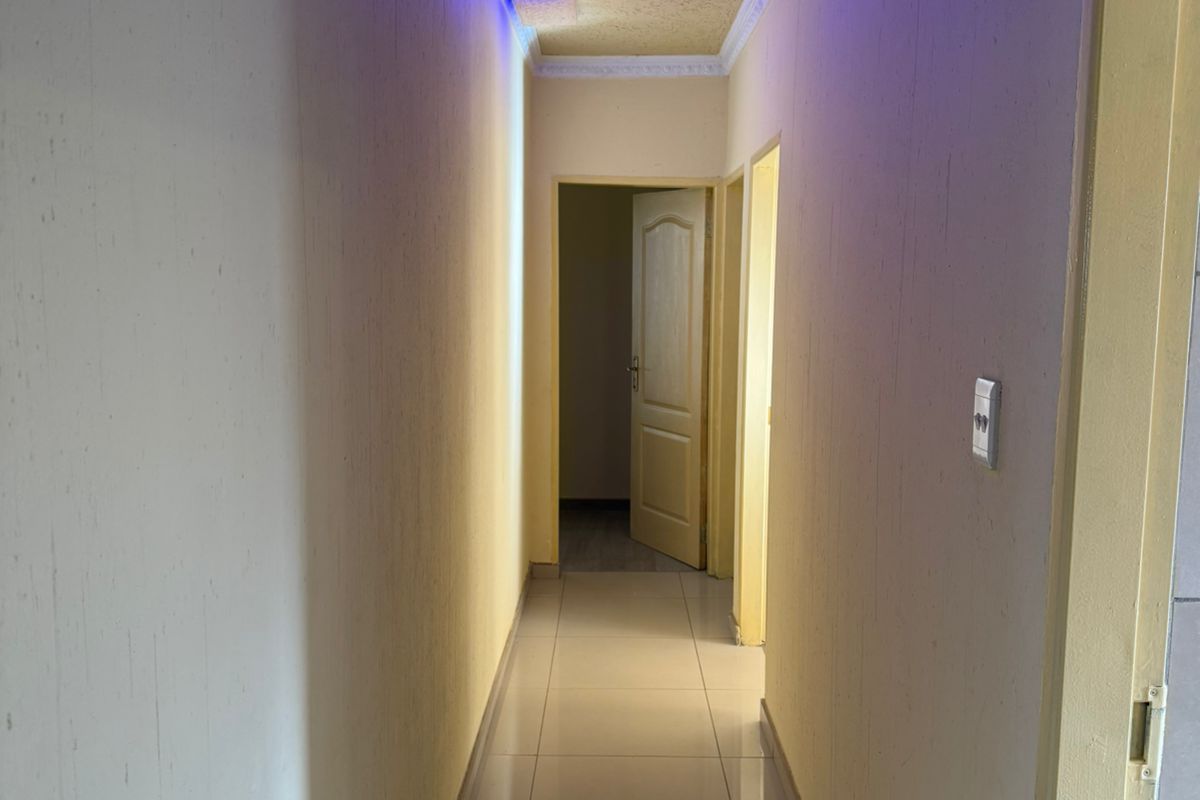 SOLID FAMILY HOME WITH BIG POTENTIAL - Photo 4