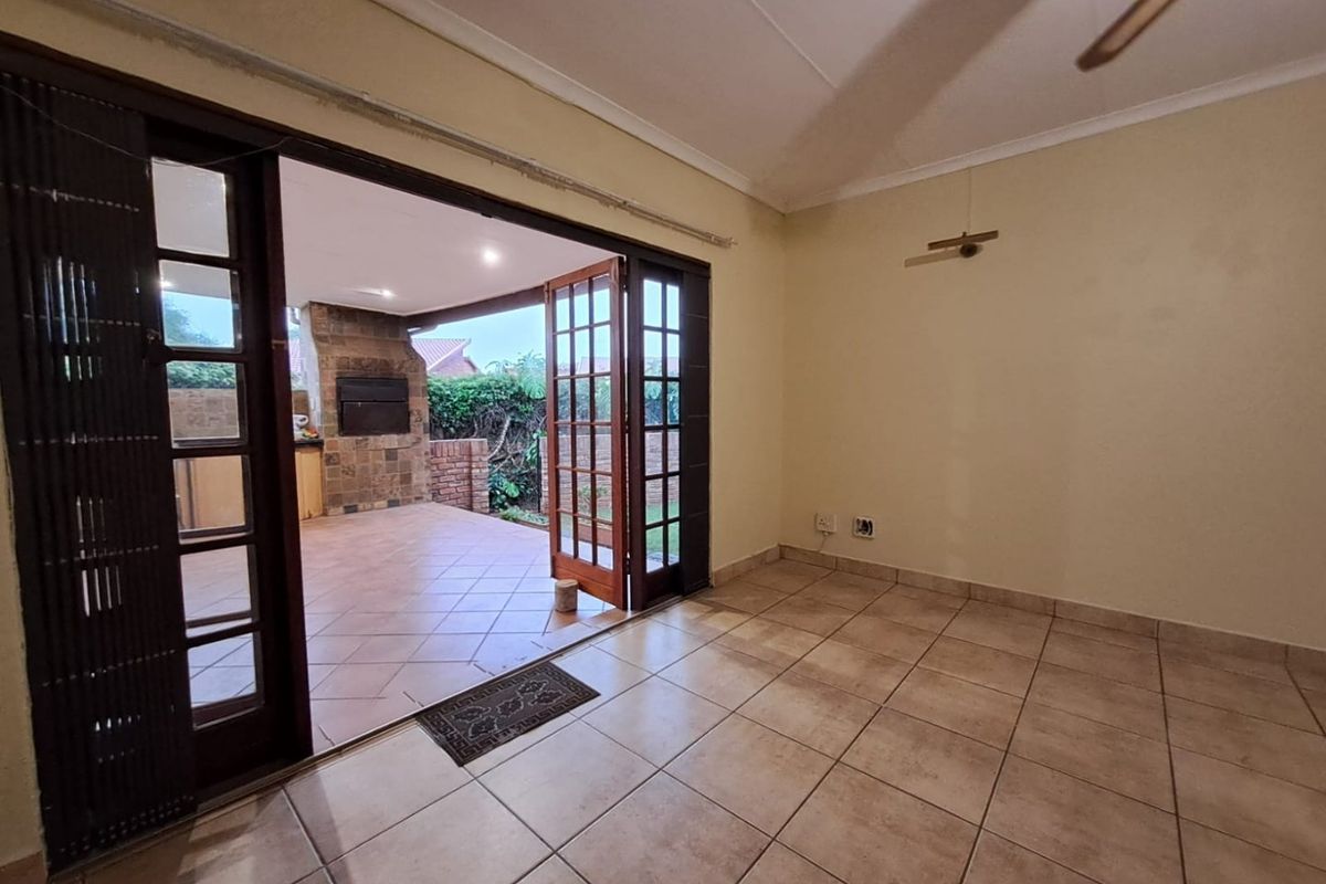 4 Bedroom Family Home on Offer! - Photo 2
