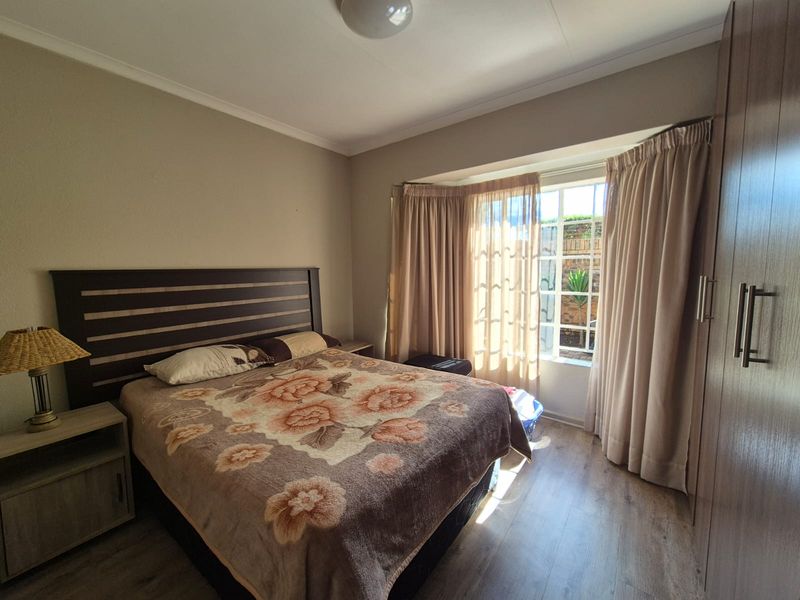 !DREAM TOWNHOUSE - FULL TITLE TOWNHOUSE! - Photo 3