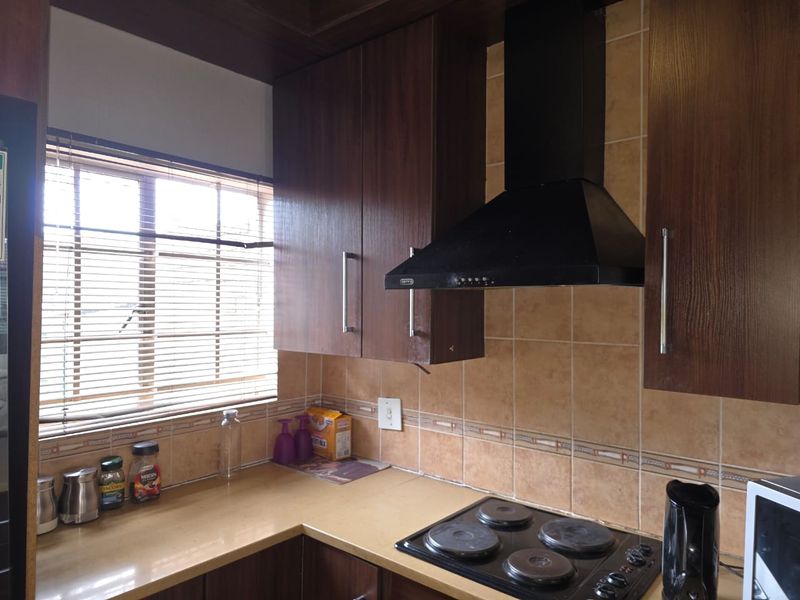 2 Bedroom Starter home on offer! - Photo 10