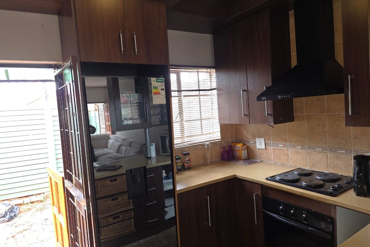 2 Bedroom Starter home on offer! - Photo 4