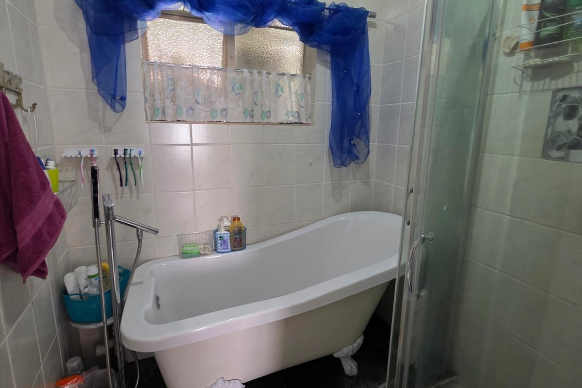 BEAUTIFUL HOUSE FOR SALE IN SASOLBURG - Photo 3