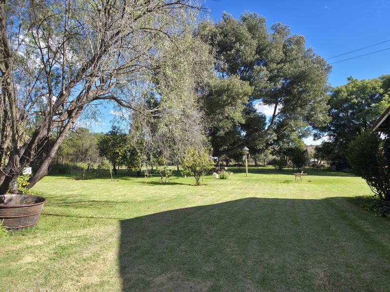 Exceptional 2-Hectare Smallholding with Multiple Dwellings and Scenic Views - Photo 9