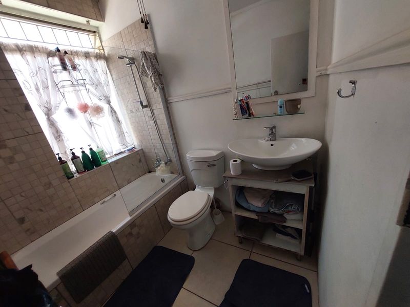 Townhouse Rental Monthly In Pretoria - Photo 9