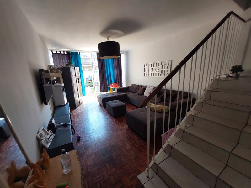 Townhouse Rental Monthly In Pretoria - Photo 6