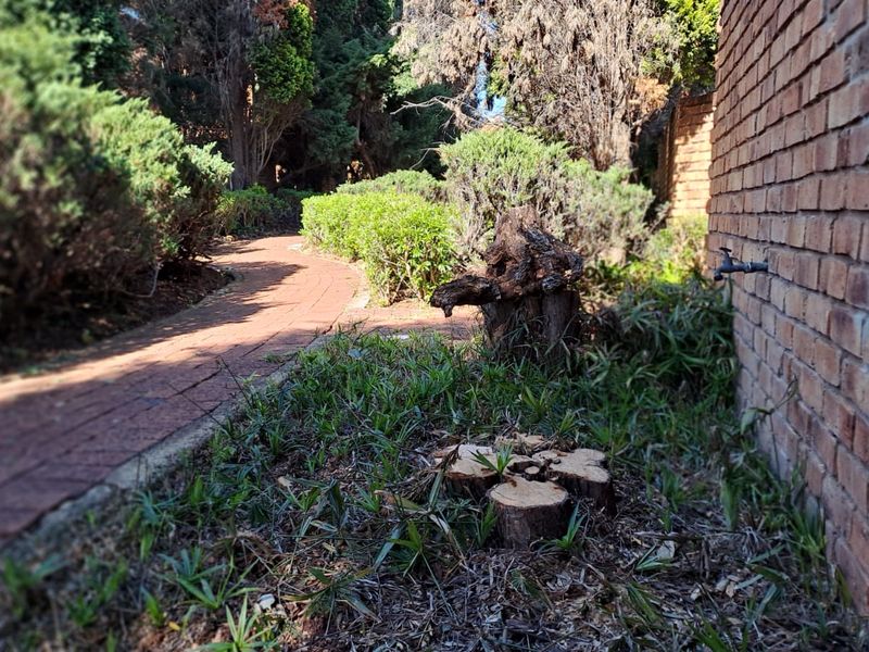 Secure and Central Townhouse Living in Centurion - Photo 9