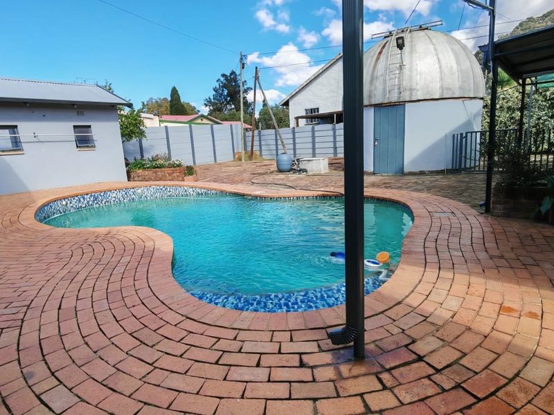 4 bedroom with pool in Nigel , Noycedale - Photo 5