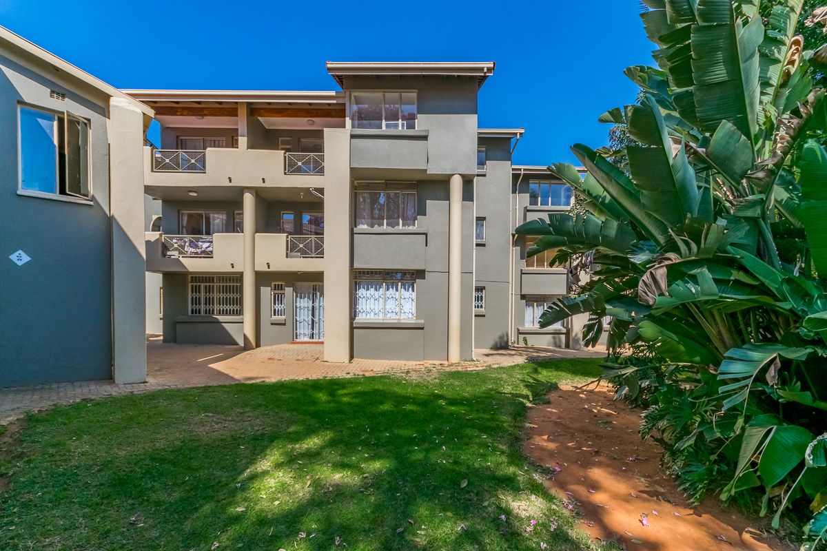 Wonderful Investment Opportunity in a Secure Complex - Photo 3