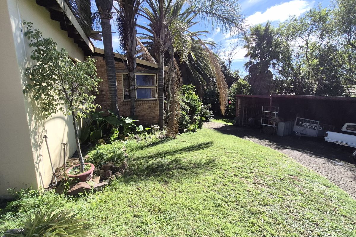 Family home for sale in Highveld park - Photo 5