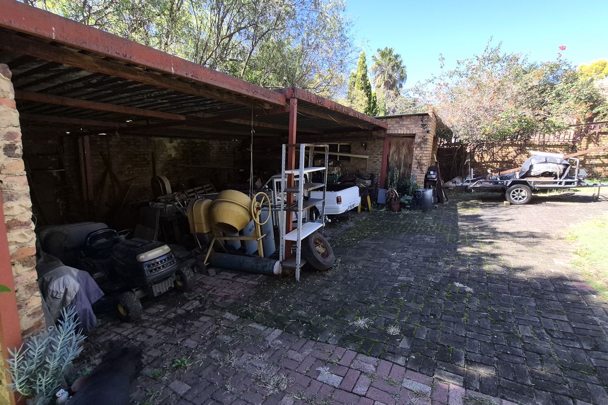 Family home for sale in Highveld park - Photo 3