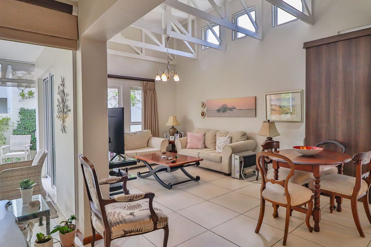Charming 3 Bedroomed Retirement property in Broadacres - Photo 2