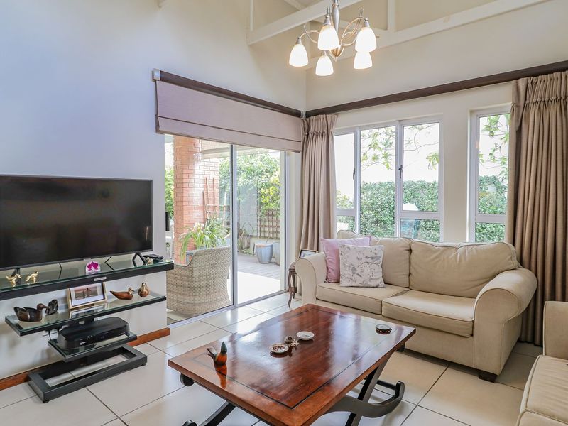 Charming 3 Bedroomed Retirement property in Broadacres - Photo 5