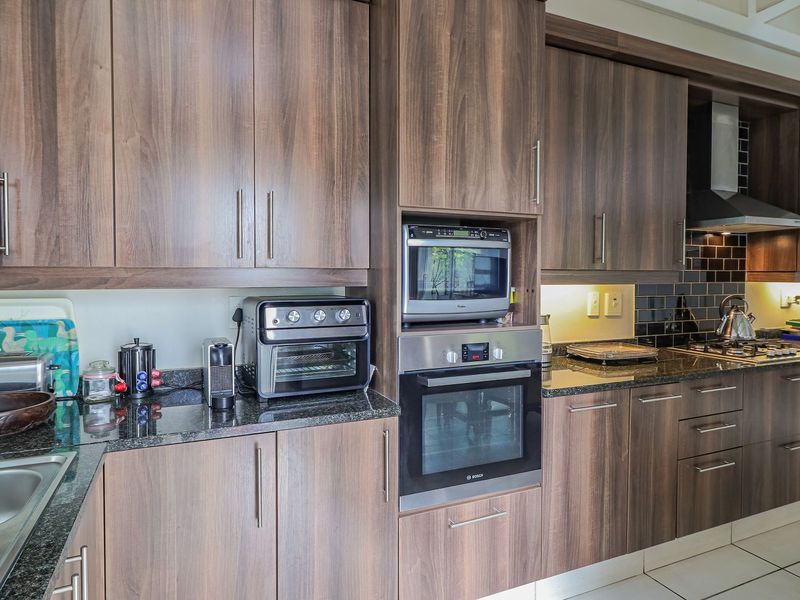 Charming 3 Bedroomed Retirement property in Broadacres - Photo 10