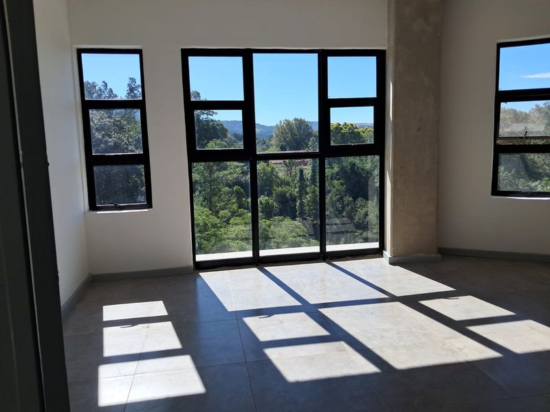 1 Bedroom Apartment in a newly built complex with immaculate finishes - Photo 2