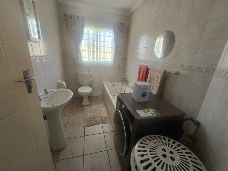 3 Bedroom for sale for growing family! - Photo 10