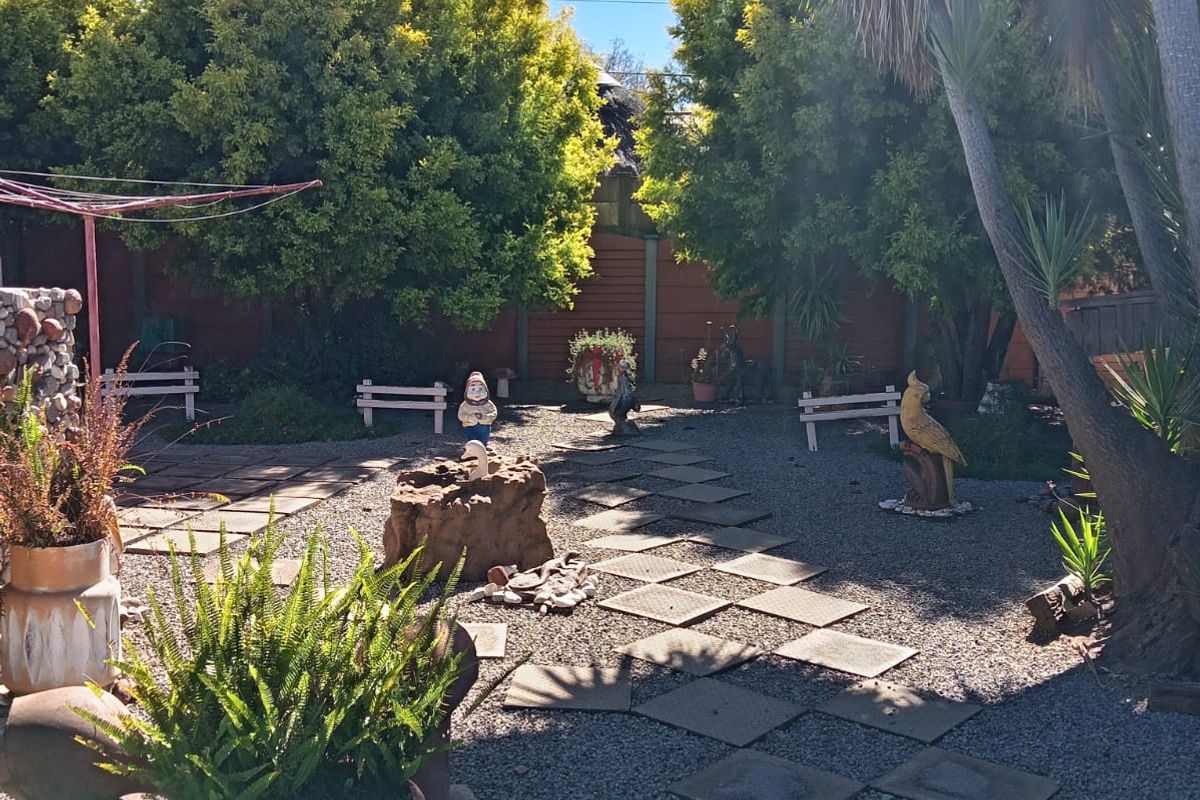 Property Advertisement Beautiful and spacious property situated in Vanderbijlpark CW3 - Photo 4