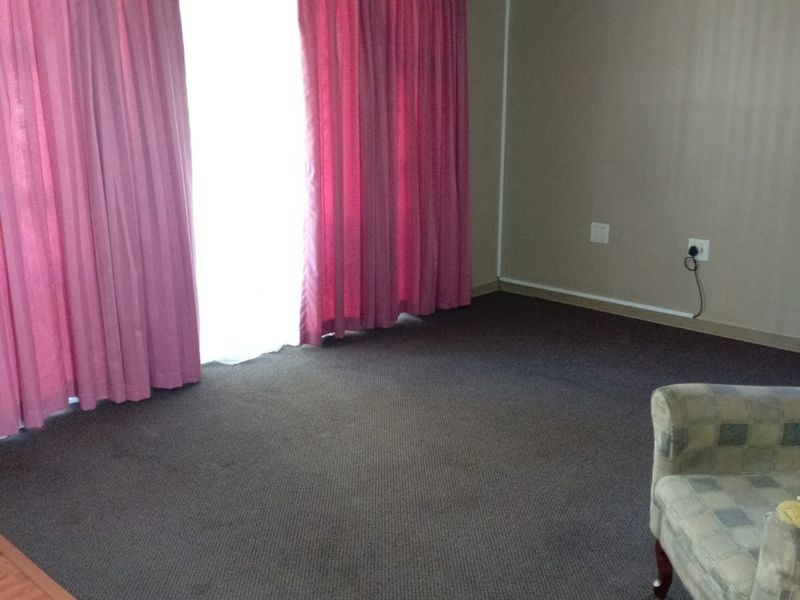 Property Advertisement Beautiful and spacious property situated in Vanderbijlpark CW3 - Photo 10
