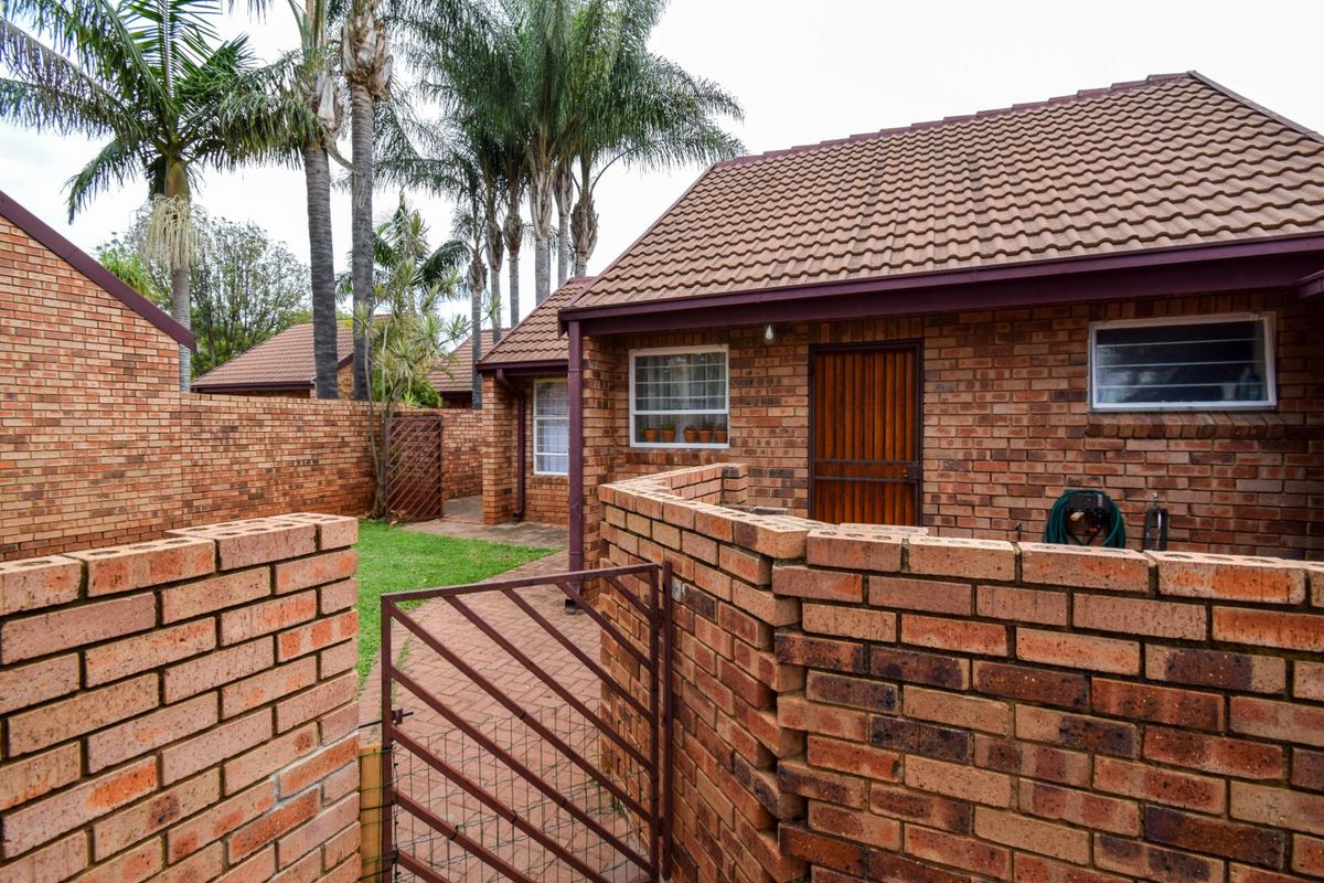 House For Sale In Pretoria - Photo 4