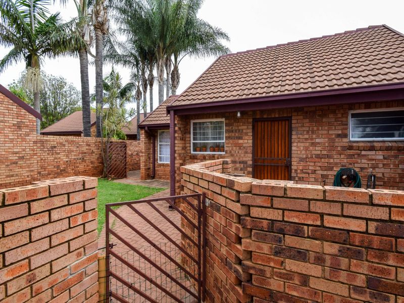 House For Sale In Pretoria - Photo 4