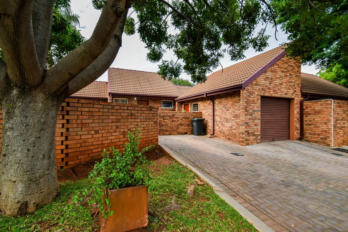 House For Sale In Pretoria - Photo 3